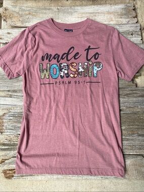 Love In Faith Women’s Graphic Tee